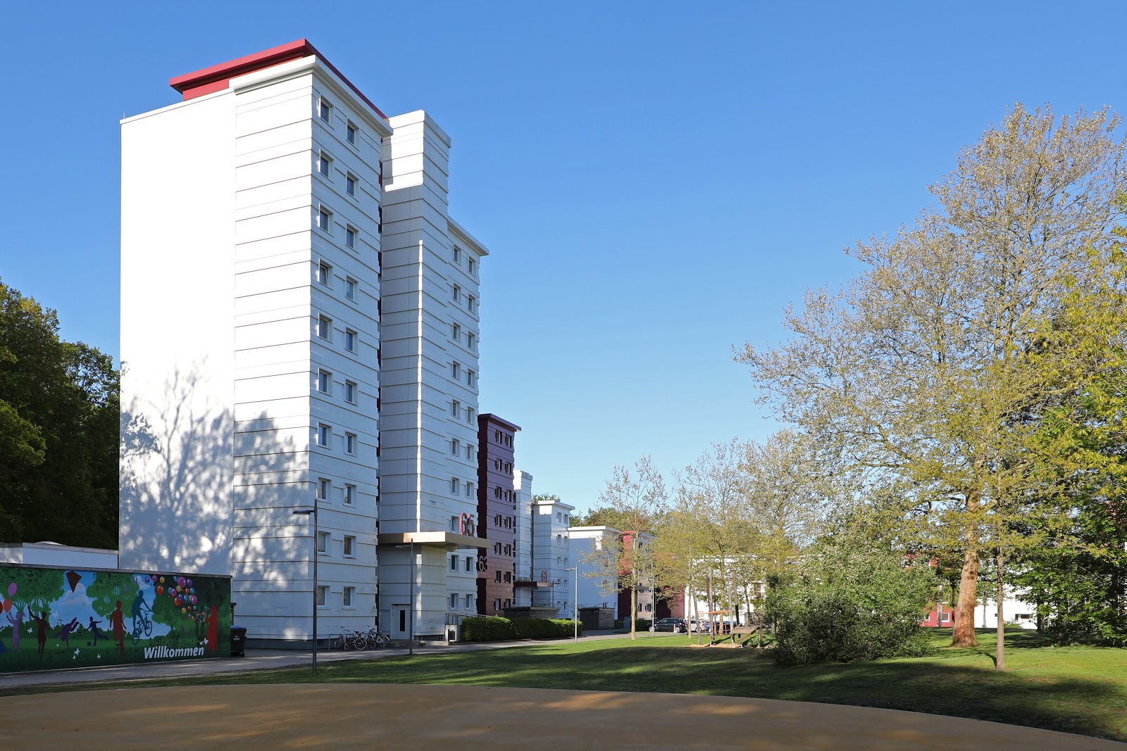 Tolle 3-Zimmer-Wohnung in beliebter Lage // 1.OG rechts - Foto 2