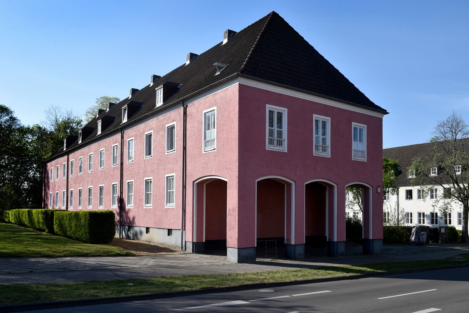 Einziehen und wohlfühlen: stadtnahe Erdgeschosswohnung // EG rechts - Photo 4